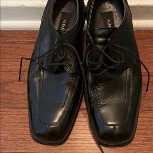 Men’s shoes